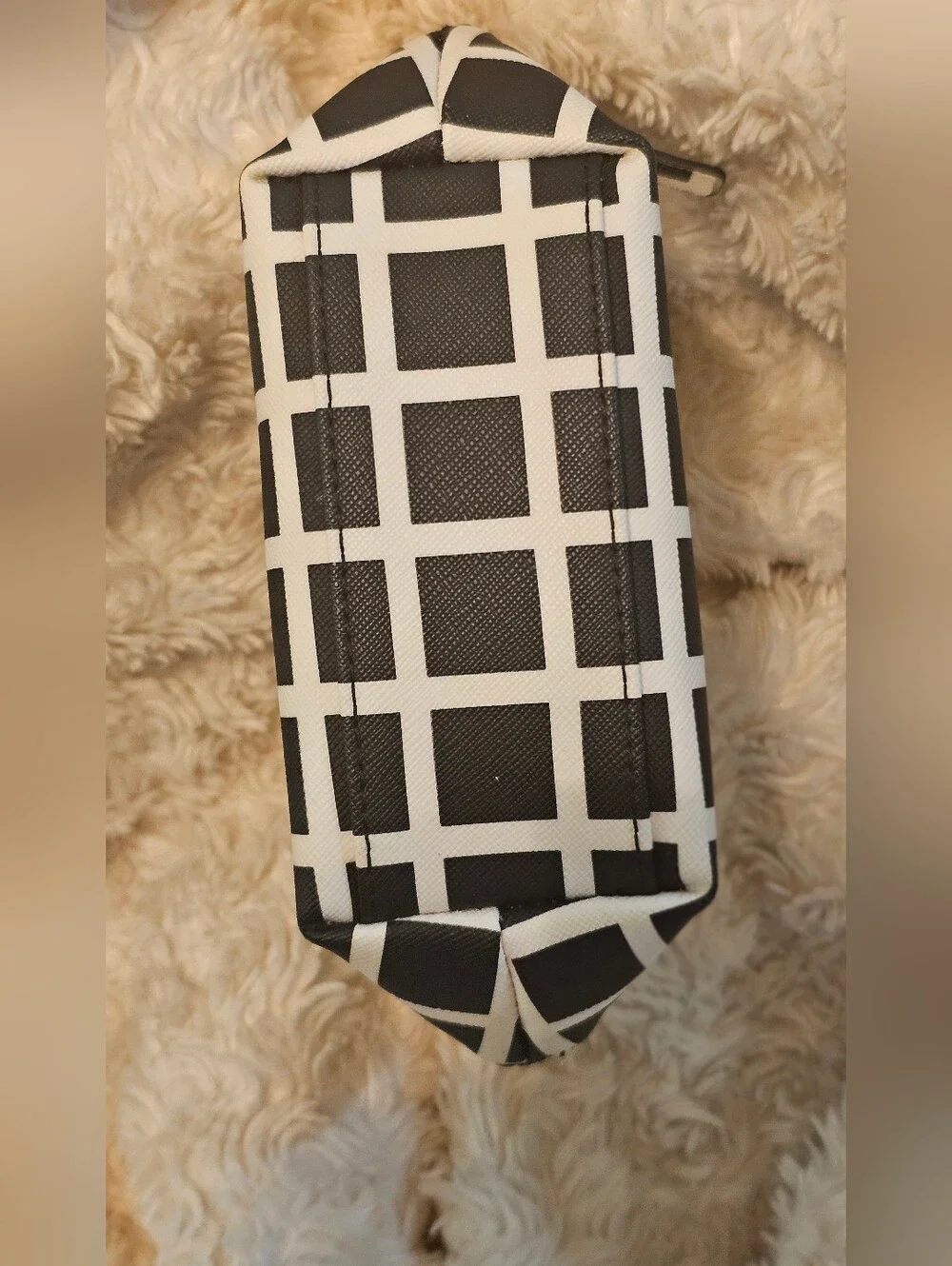 Kate Spade Millie Grove Pop Art Black & White Check Leather Cosmestic Pouch EUC